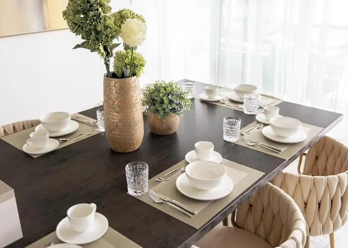 Palazzo Emanuel By Guide * קראליביצה